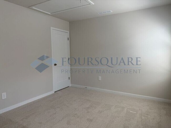 Building Photo - Beautiful New Construction Home Surrounded by Nature: 4 Beds , 2-Car Garage ,Washer & Dryer Included