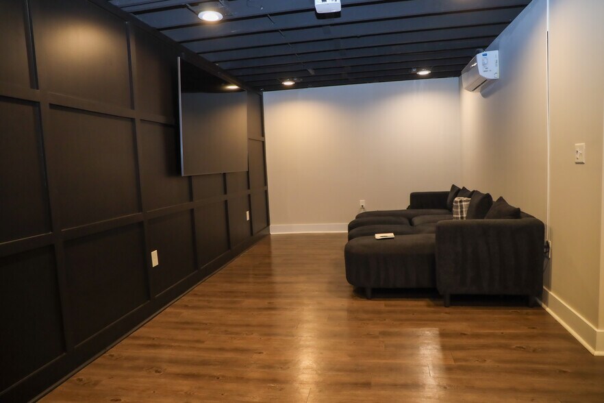 Basement den - 1617 27th St N
