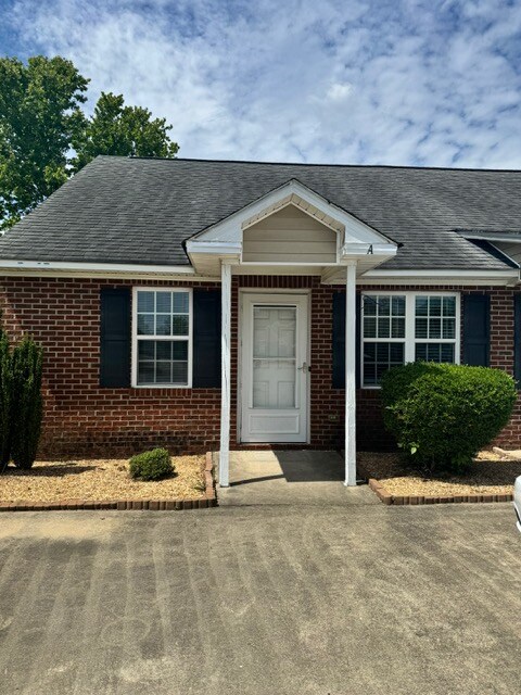 Primary Photo - 3809 Lear Ct NW