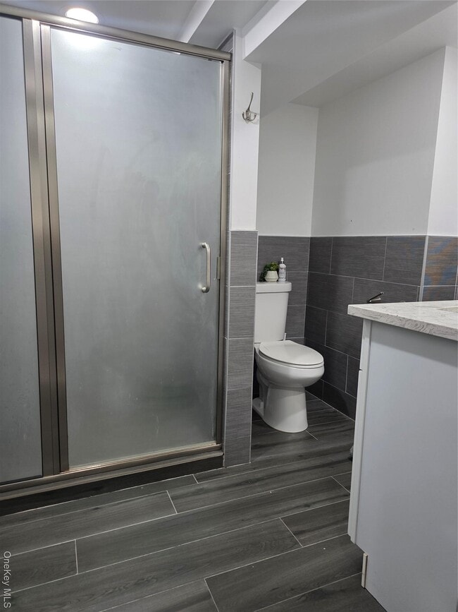 Building Photo - 181 Barrymore Blvd