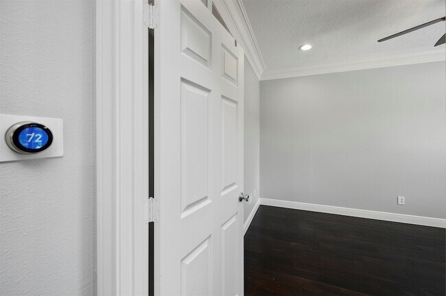 Building Photo - 4030 Baden St