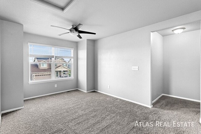 Building Photo - 1095 W 170th Pl