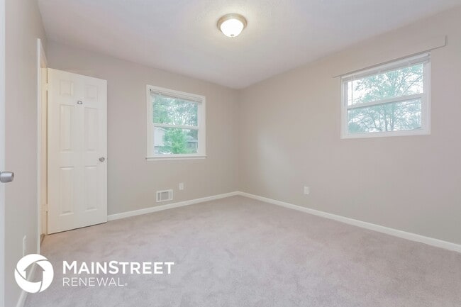 Building Photo - 6690 Vesta Brook Dr