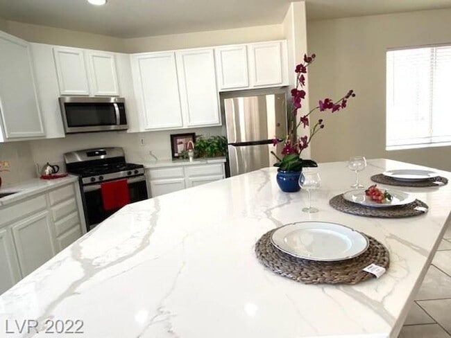 Building Photo - Available NOW. Gorgeous SW Las Vegas 4 bed...