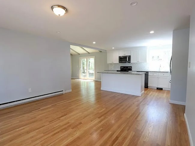 Building Photo - 56 Overlook Dr