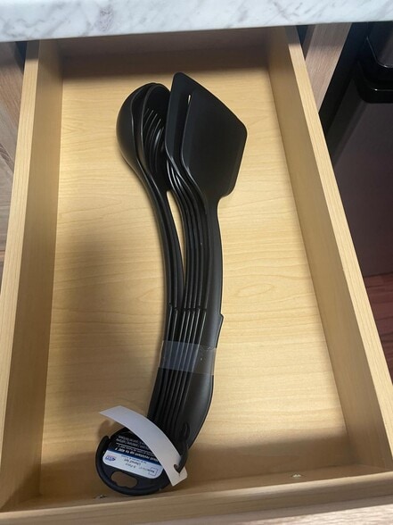 Building Photo - 7001 Sherwood Ave