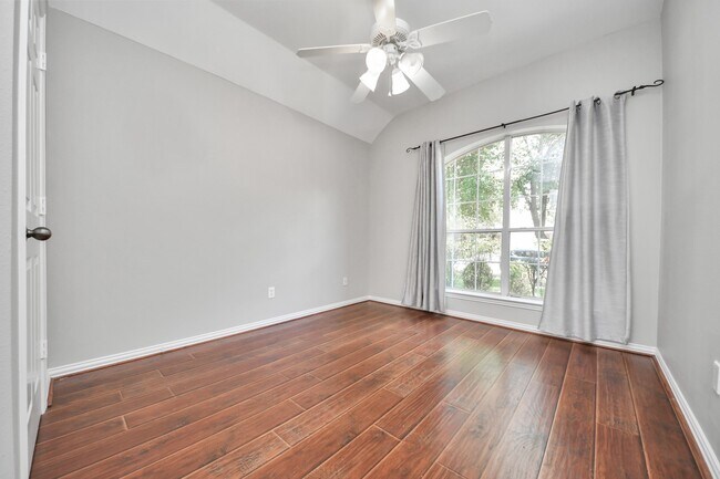 Building Photo - 18027 Parkwille Ln