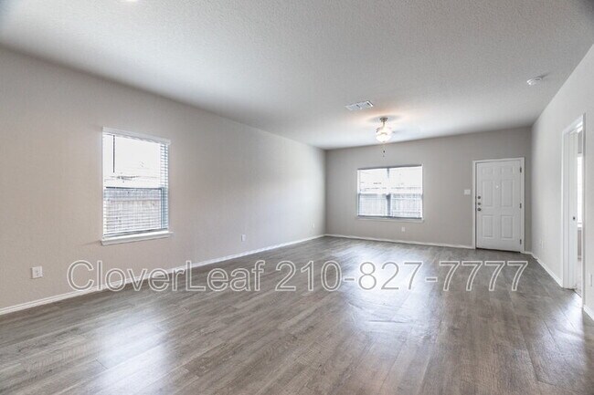 Building Photo - 13040 Heathers Sun