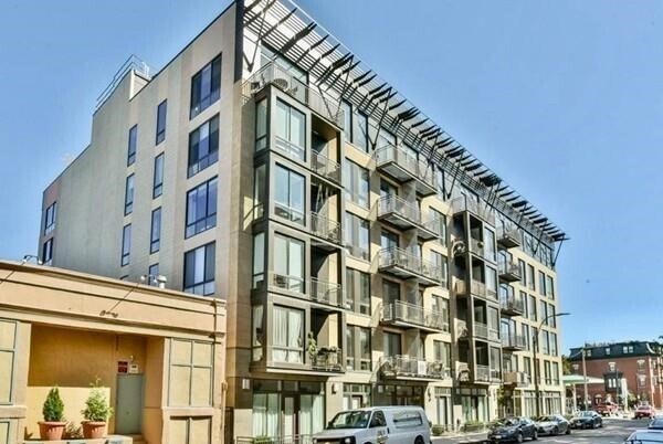 Building Photo - 257 Northampton St