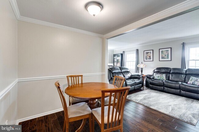 Building Photo - 12707 Harborview Ct