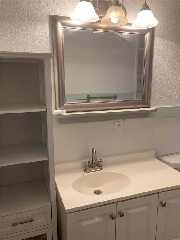 Building Photo - 803 E Jean St