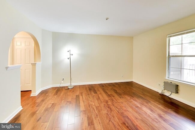 Building Photo - 10823 Hampton Mill Terrace