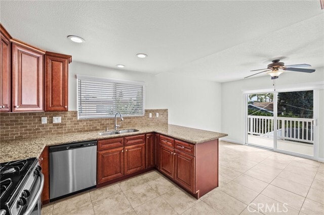 Building Photo - 34421 Via Espinoza