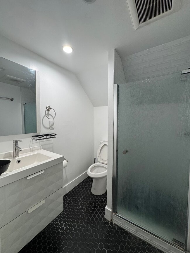 Building Photo - Guadalupe Vega Nolasco