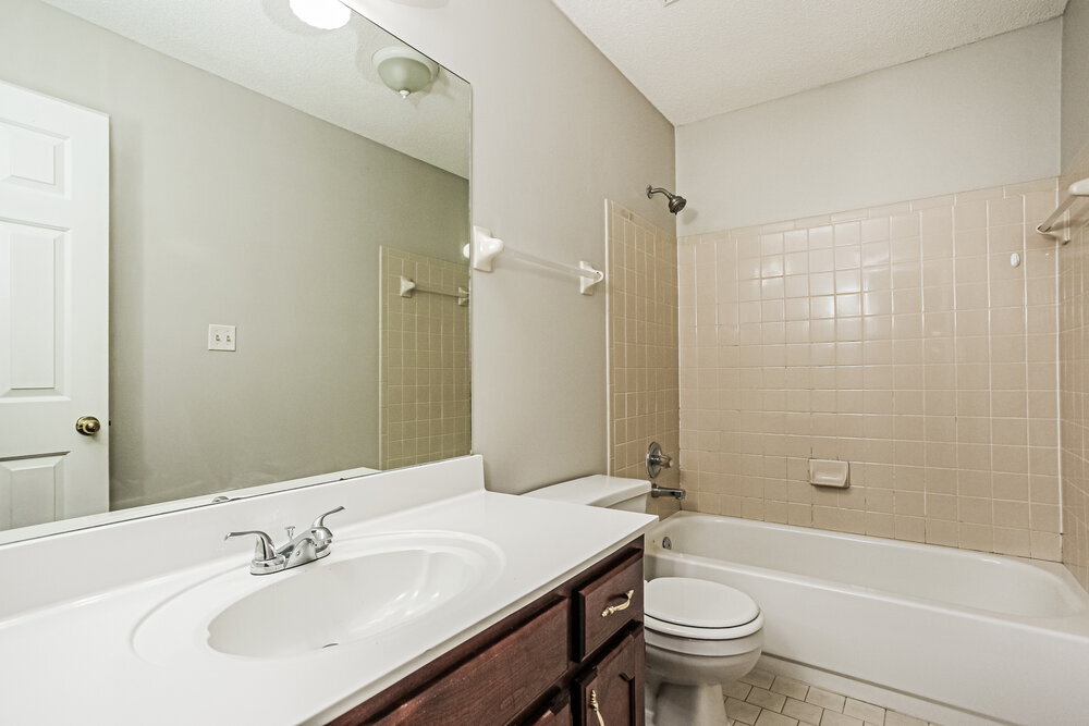 Building Photo - 8893 Wenham Cove E
