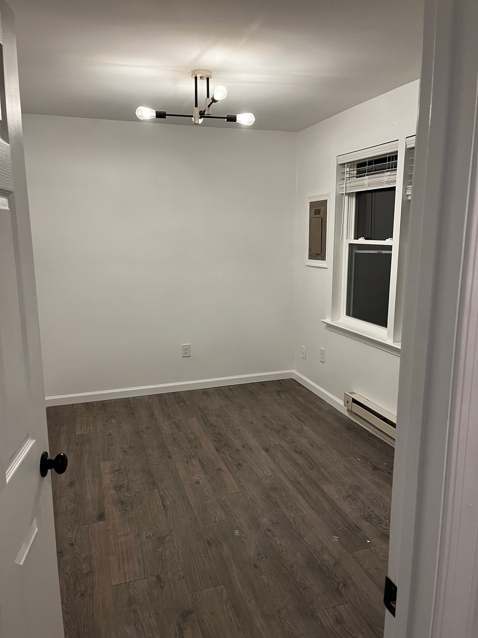 Building Photo - 426 Wynridge Dr