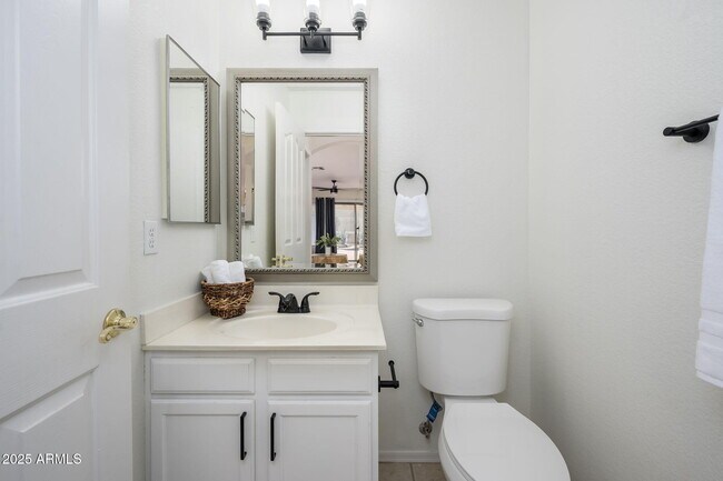 Building Photo - 25825 N 65th Ave