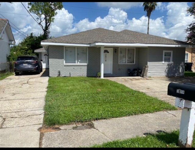 Primary Photo - 2814 Pakenham Dr