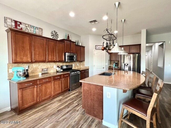 Building Photo - 19350 W Oregon Ave