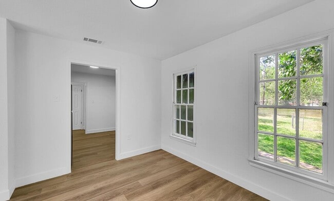 Building Photo - Beautifully maintained 2-bedroom, 1-bathroom house in Waco