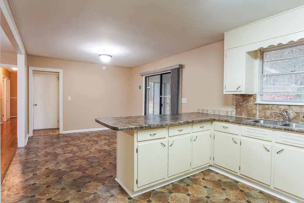 Building Photo - 621 27th Ave