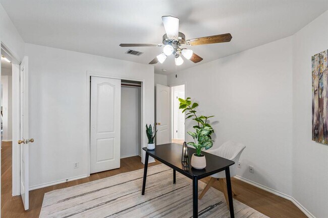 Building Photo - 3030 Bent Tree Loop