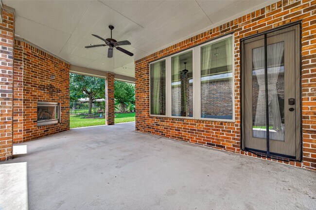 Building Photo - 17803 Hayward Hill Dr