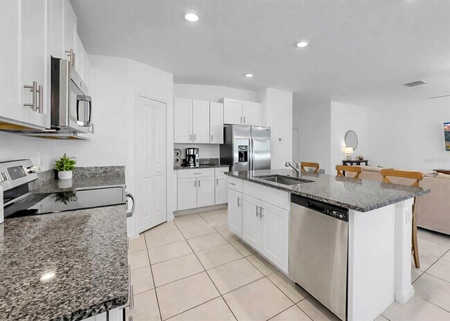 Building Photo - 13256 Great Plns Dr
