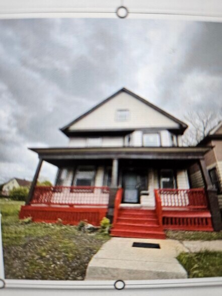 Primary Photo - 2464 N 27th St