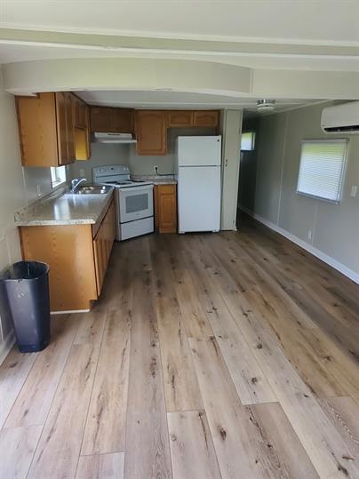 Building Photo - 13 Norton Bridge Rd