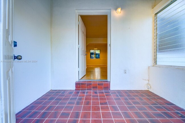 Building Photo - 1522 SW 22nd Terrace