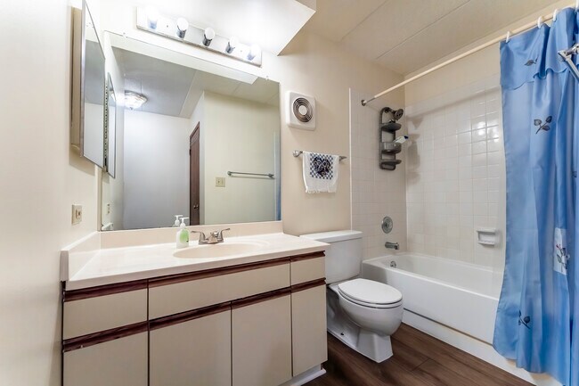 Building Photo - 75 Kristin Cir