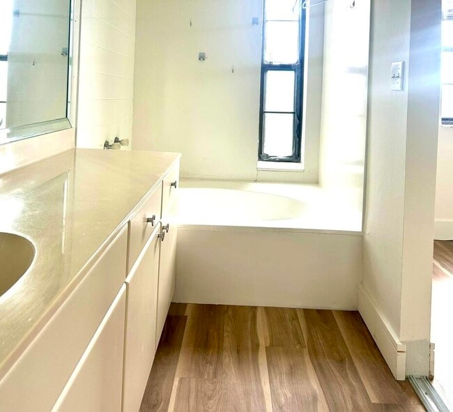 Building Photo - 9370 SW 8th St