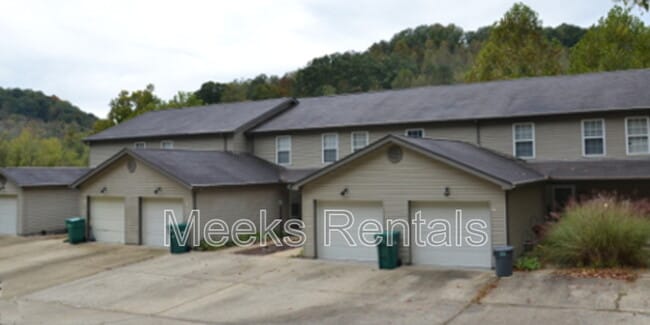 Primary Photo - 412 Fletcher Rd