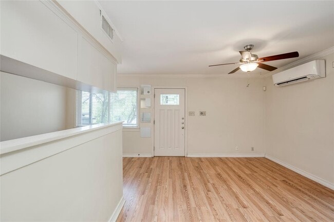 Building Photo - 1511 Shoal Creek Blvd