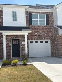 Building Photo - 1/2 OFF MOVE IN SPECIAL....BRAND NEW Luxury Townhome in Tullahoma!!