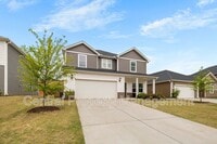Building Photo - 320 Lavinia Cir