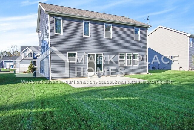Building Photo - 3738 Byram Cir