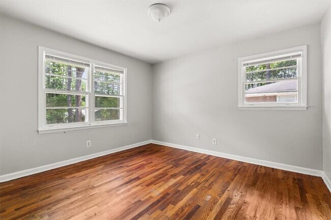 Building Photo - 190 Opal Dr
