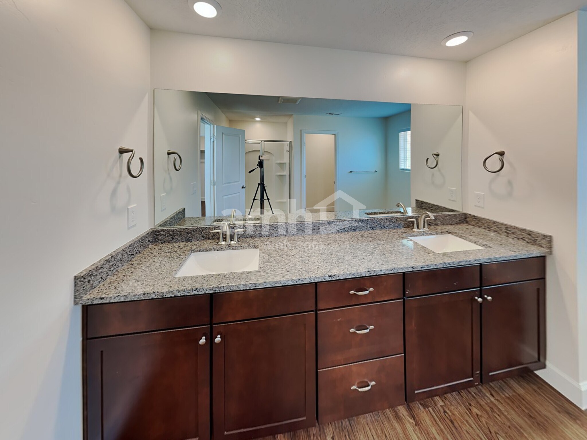 Building Photo - 2357 E Tumbleweed Rd