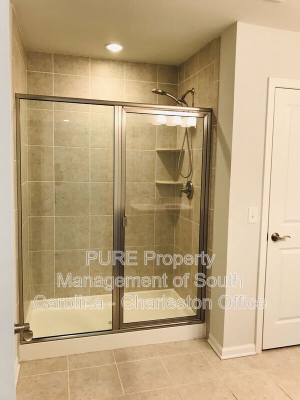 Building Photo - 3071 Conservancy Ln