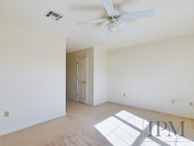 Building Photo - First Month Rent Free! - 3 Bedroom Home in...
