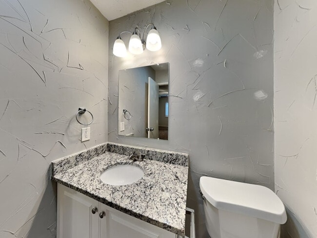 Building Photo - 4011 Brookmoor Dr