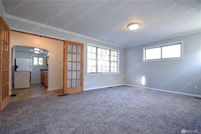 Building Photo - 2926 Robin Rd