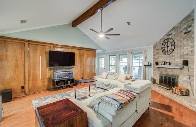 Building Photo - 15035 Felgate Creek Dr
