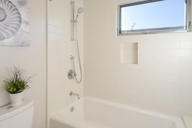 Building Photo - 2088 Channing Ave