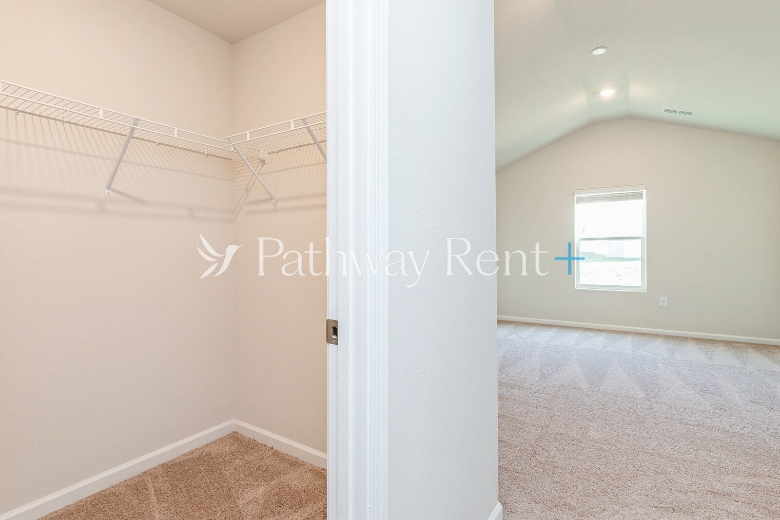 Building Photo - 8026 Moose Crk Dr