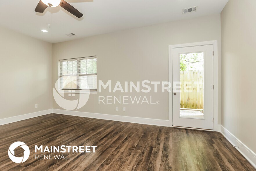 Building Photo - 110 Hartsville Ct