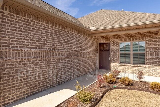Building Photo - 125 Caspian Ln