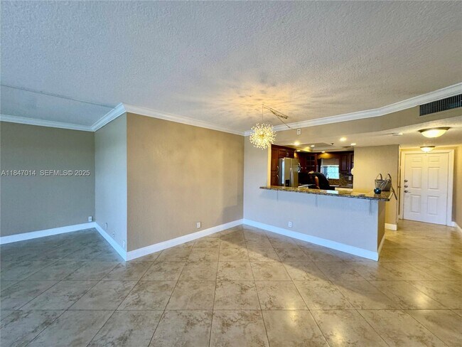 Building Photo - 3100 W Rolling Hills Cir